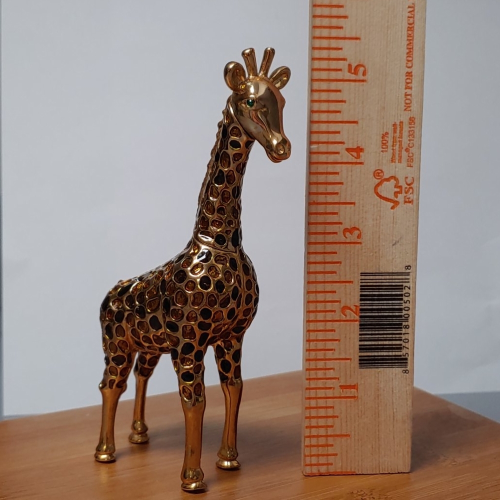 5" Unique, Giraffe with Amber Colored Rhinestones